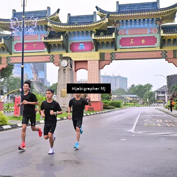 Runner Photo 7699925