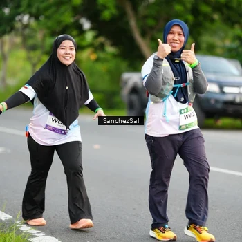 Runner Photo 7699936