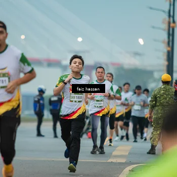 Runner Photo 7699954