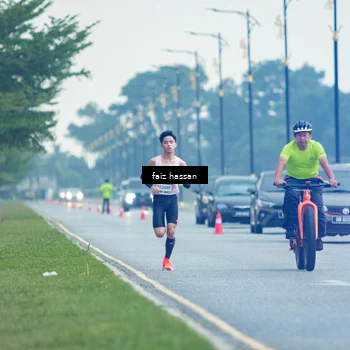 Runner Photo 7699998