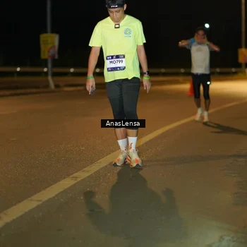 Runner Photo 7700018