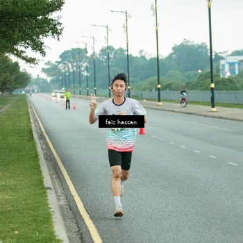 Runner Photo 7700021