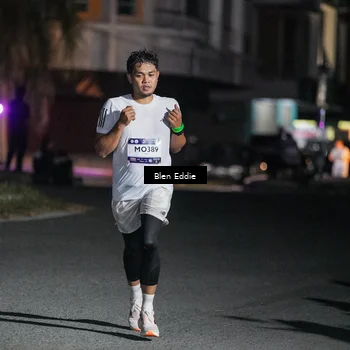 Runner Photo 7700022