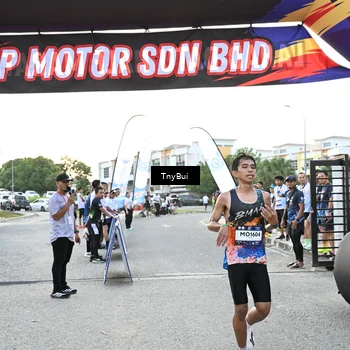 Runner Photo 7700028