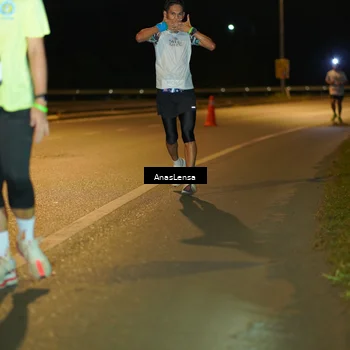 Runner Photo 7700029