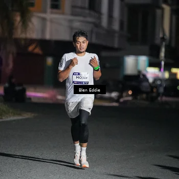 Runner Photo 7700050