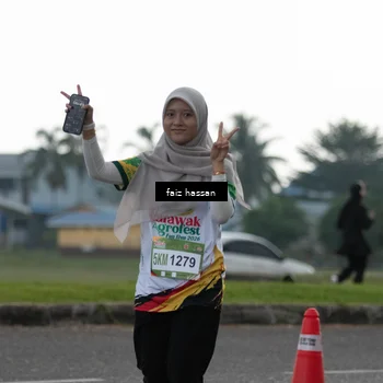 Runner Photo 7700054