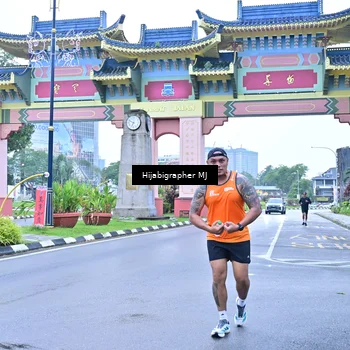 Runner Photo 7700055