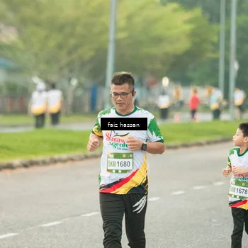 Runner Photo 7700071