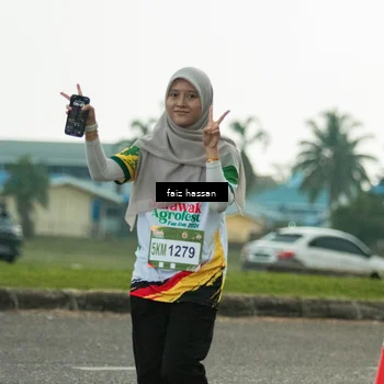 Runner Photo 7700073