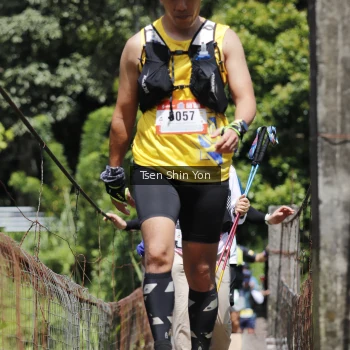 Runner Photo 77001