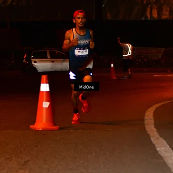 Runner Photo 7700146
