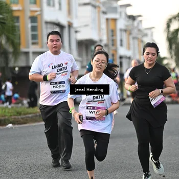 Runner Photo 7700148