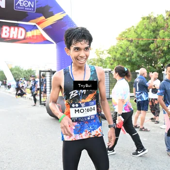 Runner Photo 7700151