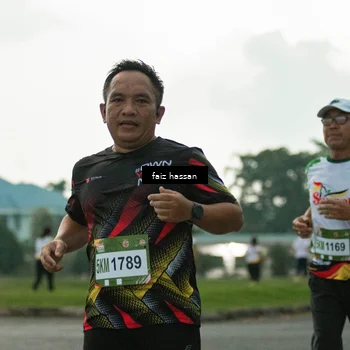 Runner Photo 7700178