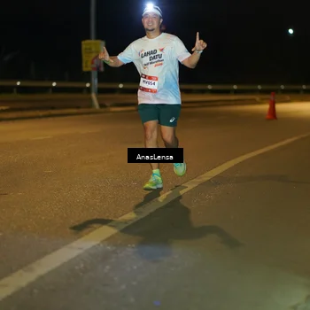 Runner Photo 7700196