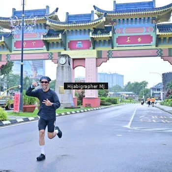 Runner Photo 7700199