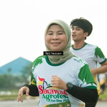 Runner Photo 7700207