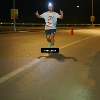 Runner Photo 7700219