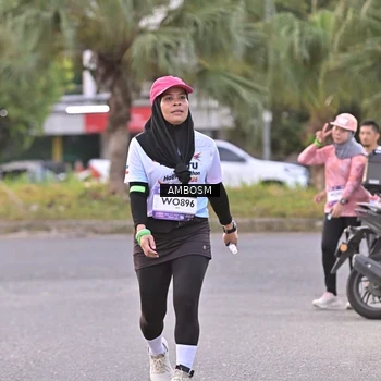 Runner Photo 7700236
