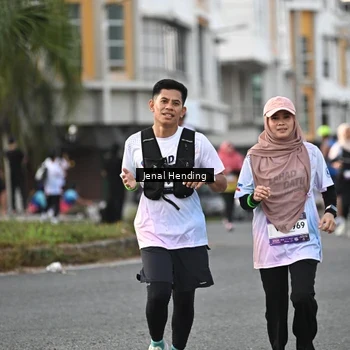 Runner Photo 7700238