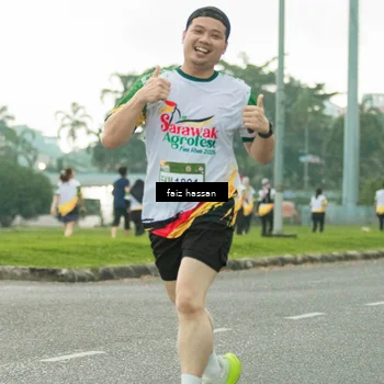 Runner Photo 7700241
