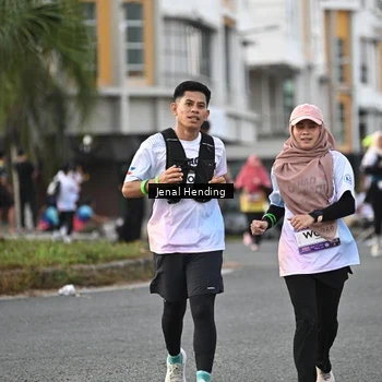 Runner Photo 7700242