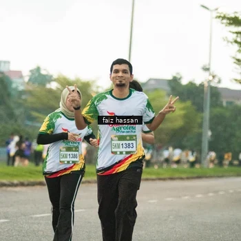 Runner Photo 7700246