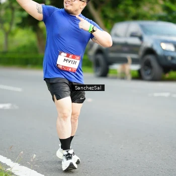 Runner Photo 7700249