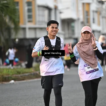 Runner Photo 7700255