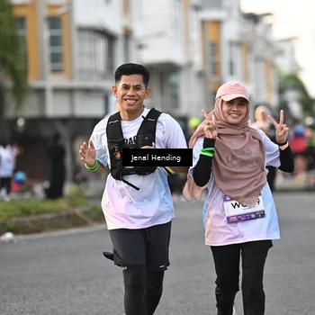 Runner Photo 7700261