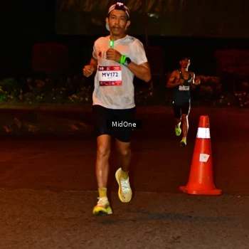 Runner Photo 7700292
