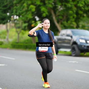 Runner Photo 7700305