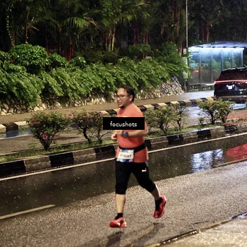 Runner Photo 7700325