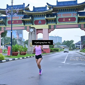 Runner Photo 7700327