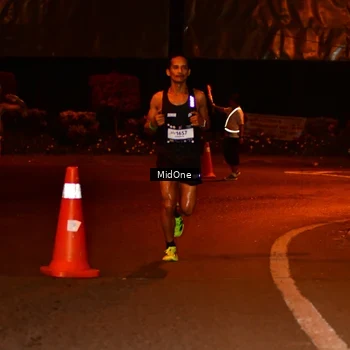 Runner Photo 7700340