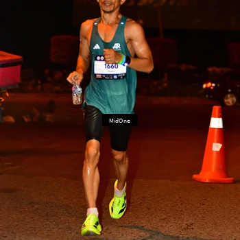 Runner Photo 7700342
