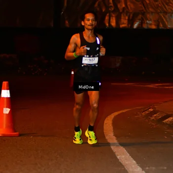 Runner Photo 7700371