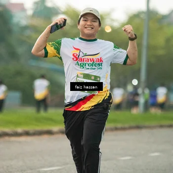 Runner Photo 7700377