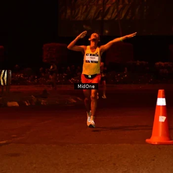 Runner Photo 7700379