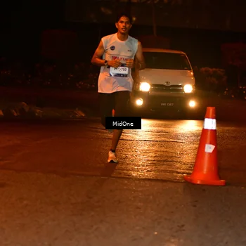 Runner Photo 7700381