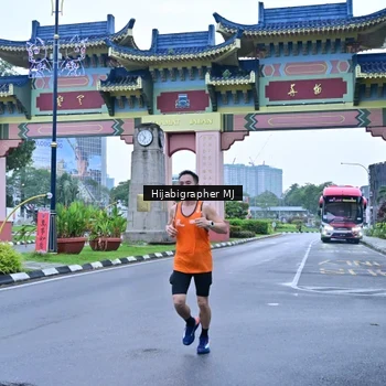 Runner Photo 7700411