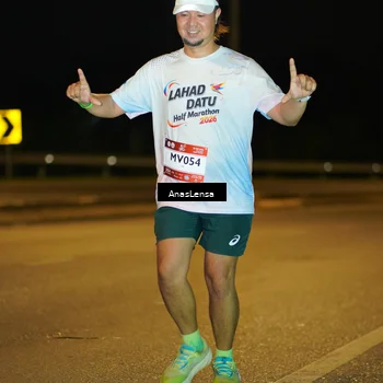 Runner Photo 7700427