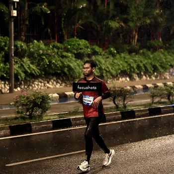 Runner Photo 7700433