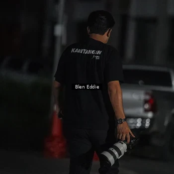Runner Photo 7700441