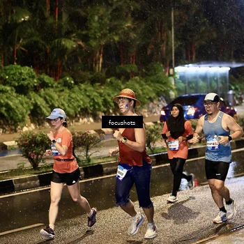 Runner Photo 7700444