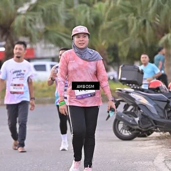 Runner Photo 7700456
