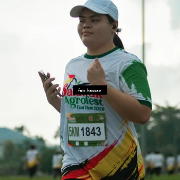 Runner Photo 7700479