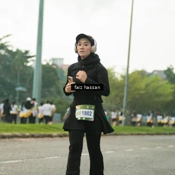 Runner Photo 7700483