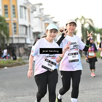 Runner Photo 7700498